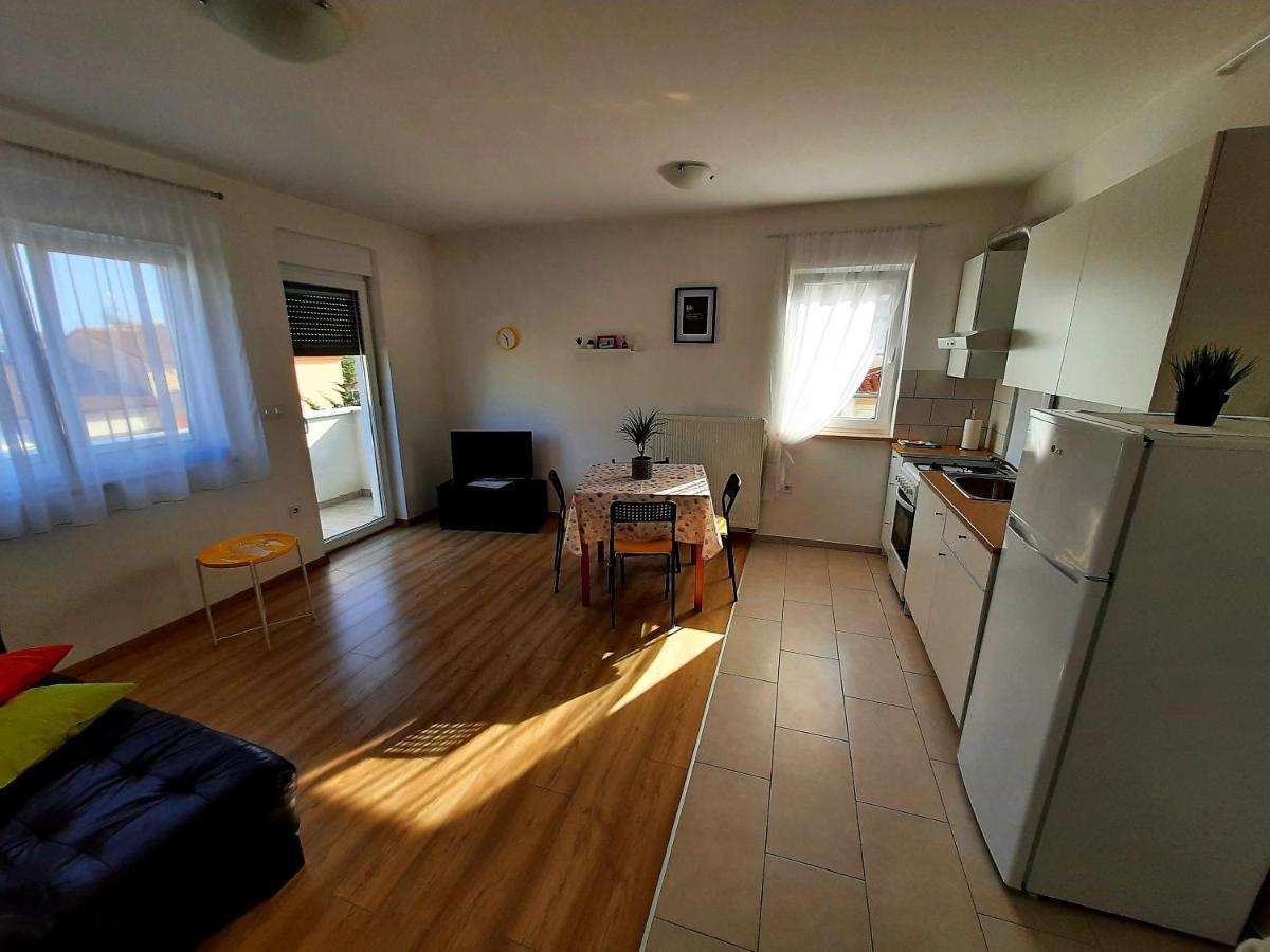 Apartamento Argonauti With Free Parking Pula Exterior foto