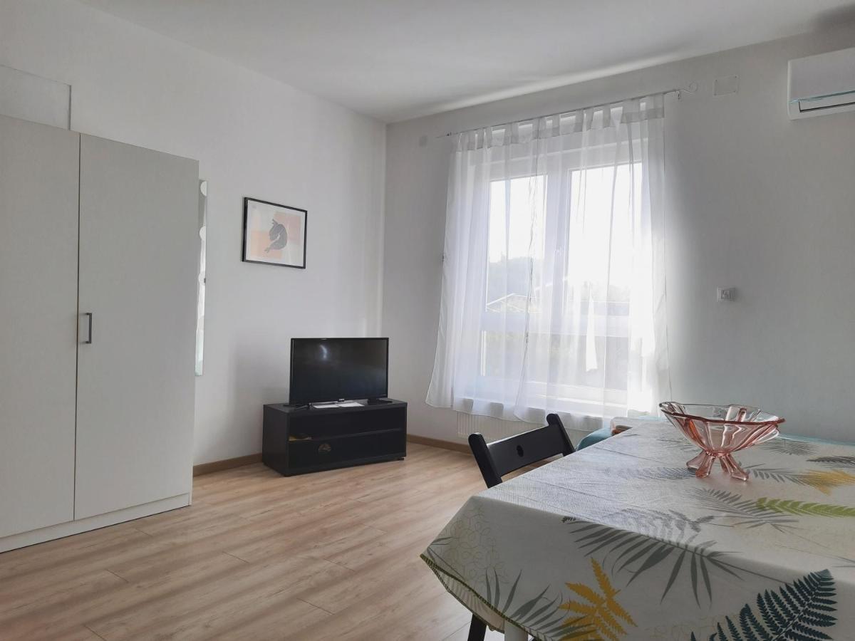 Apartamento Argonauti With Free Parking Pula Exterior foto